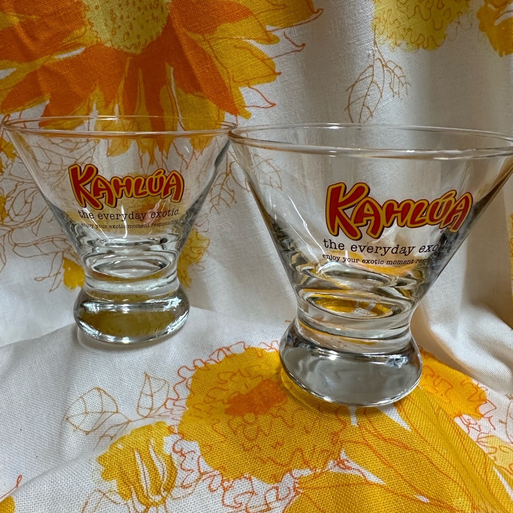 Kahula Logo liquor glassware-Vintage Set of 2. Perfect preowned condition
